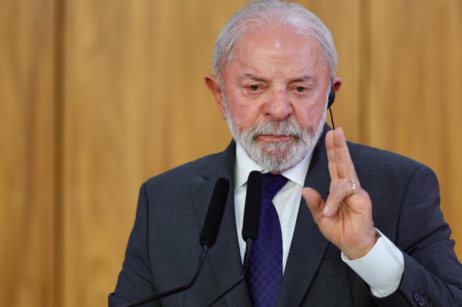 Lula acusa Trump de ‘abuso’ por expulsar seu agente que tentou manipular o ICE