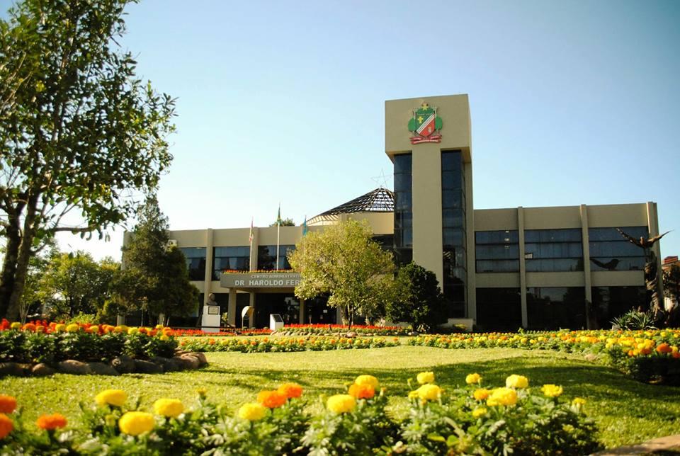 MPSC ajuíza ação de improbidade administrativa contra Prefeita de Canoinhas por suposto caso de nepotismo