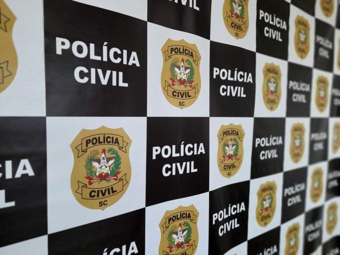 PCSC prende suspeita de integrar associação criminosa voltada ao 