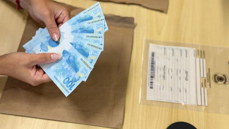 PF realiza prisão por crime de moeda falsa em Florianópolis/SC