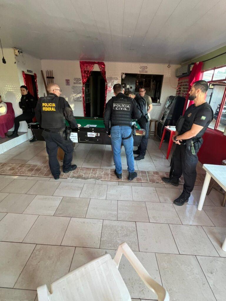 Polícia Civil e Polícia Federal desarticulam rede de exploração sexual e trabalho análogo à escravidão em São Lourenço do Oeste