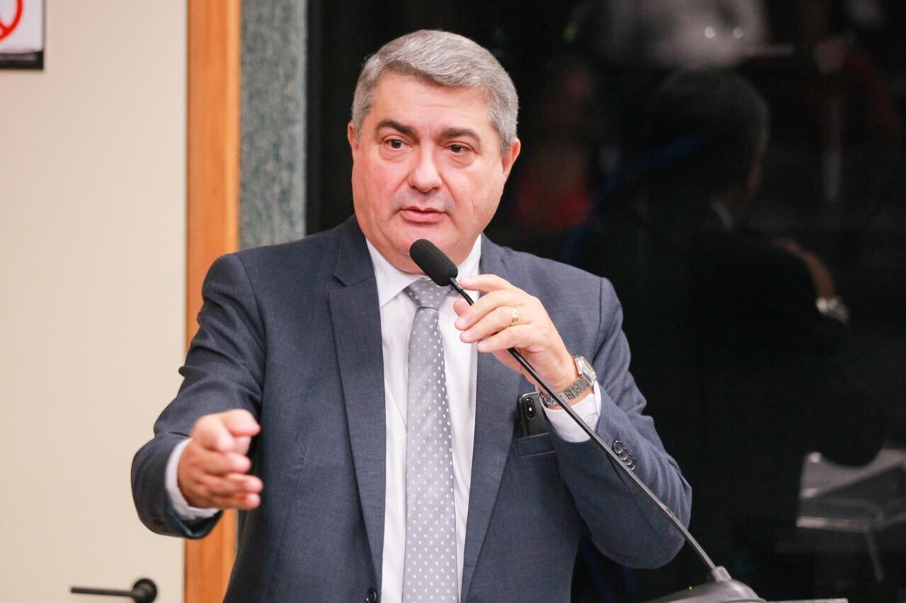 Projeto que endurece punições por maus-tratos a animais avança na Alesc