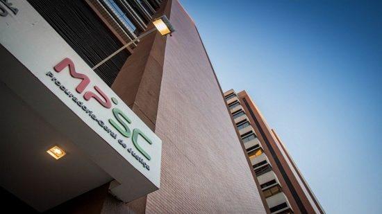 Quatro pessoas são condenadas por venda fraudulenta de terrenos em loteamento irregular em Araranguá