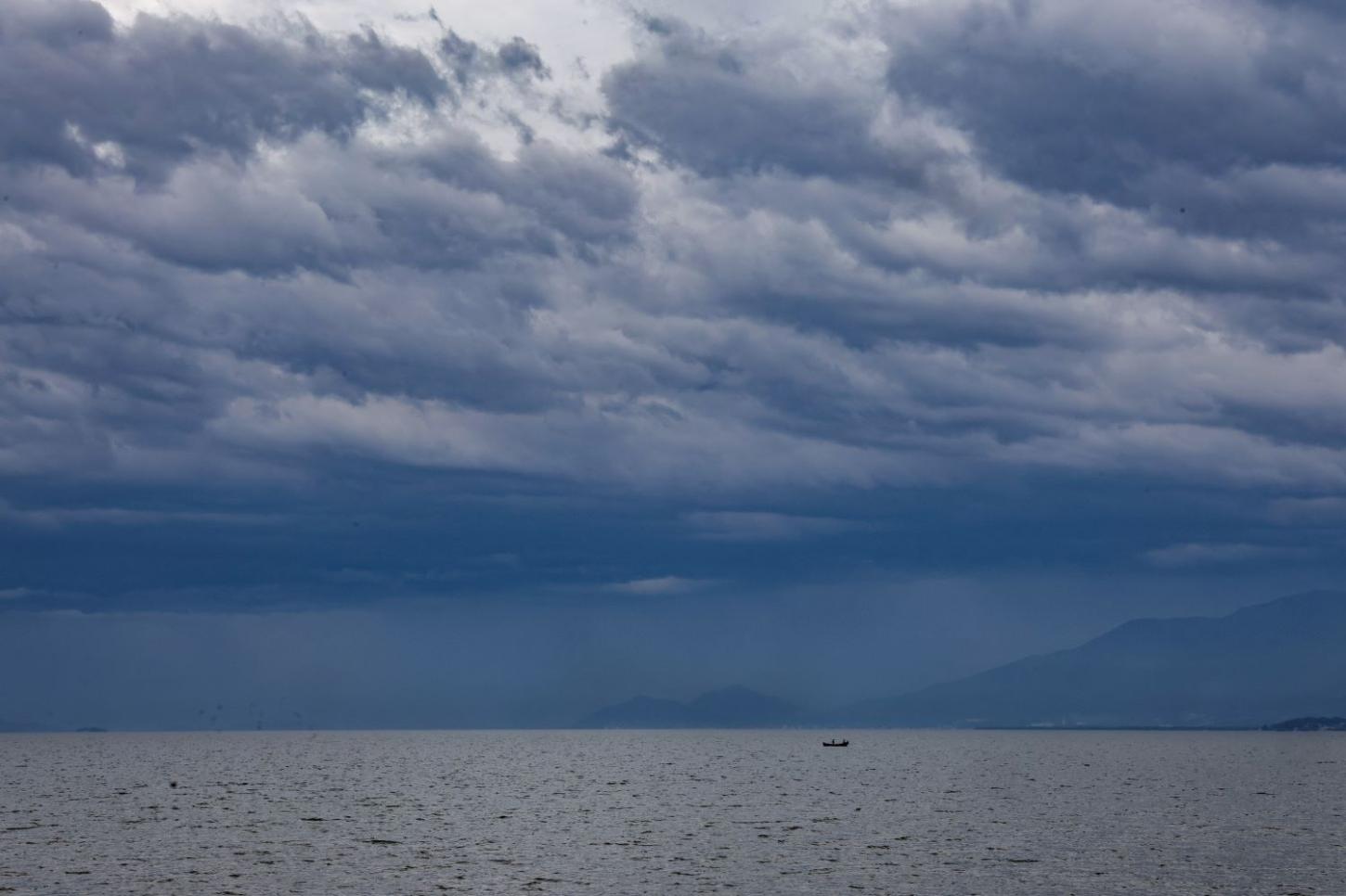 Santa Catarina tem fim de semana de chuva com passagem de duas frentes frias