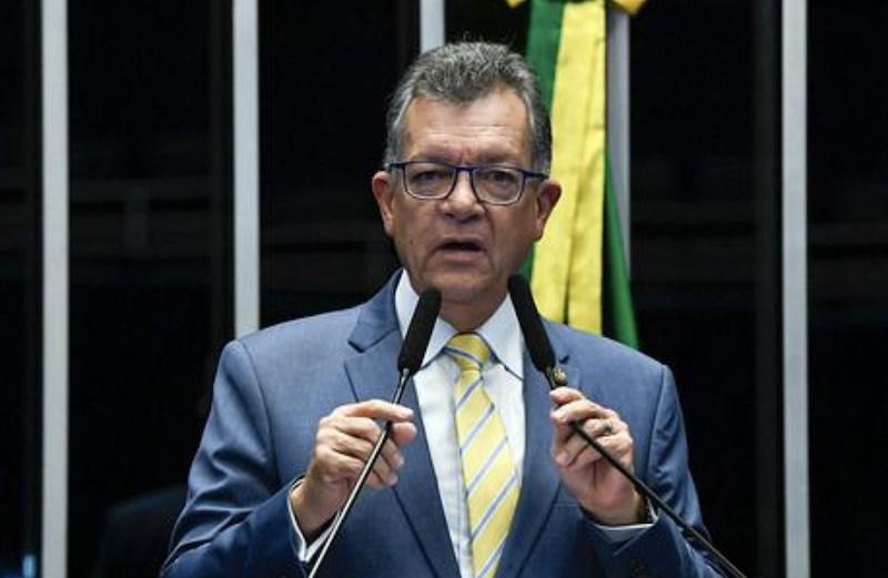 Congresso tenta barrar impacto de nova jornada e evitar mais impostos