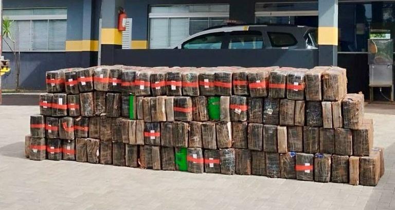 FICCO/SP apreende 1,7 tonelada de maconha em Penápolis