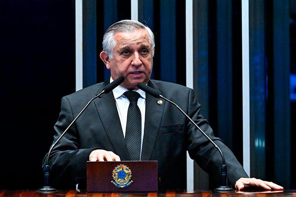 Izalci critica interferências do STF no Congresso: ‘Senado precisa reagir’