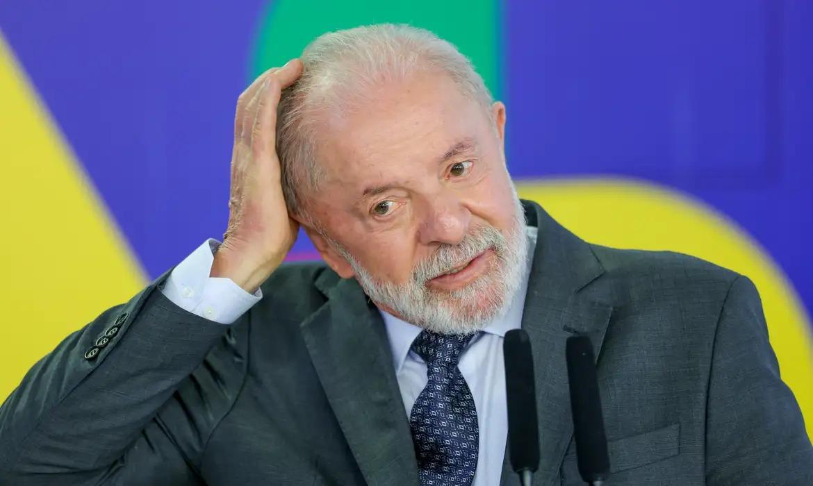 Lula ignora ataque aos brasileiros em Portugal