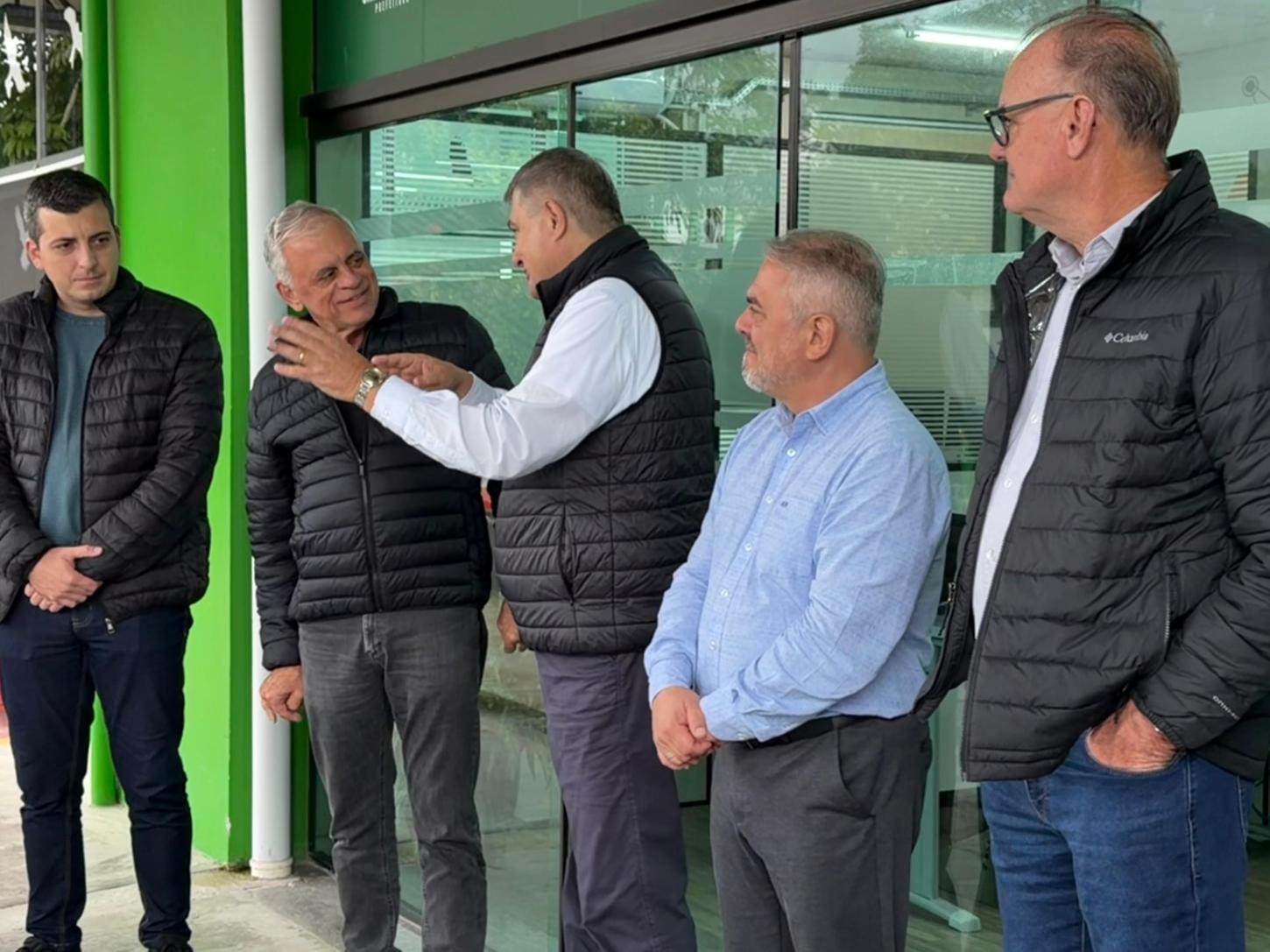 Lunelli entrega veículos para a Saúde de Jaraguá do Sul