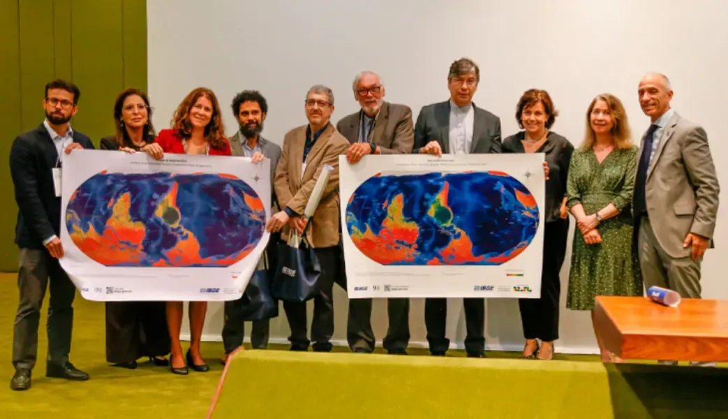 O novo mapa-múndi bizarro do IBGE de Márcio Pochmann