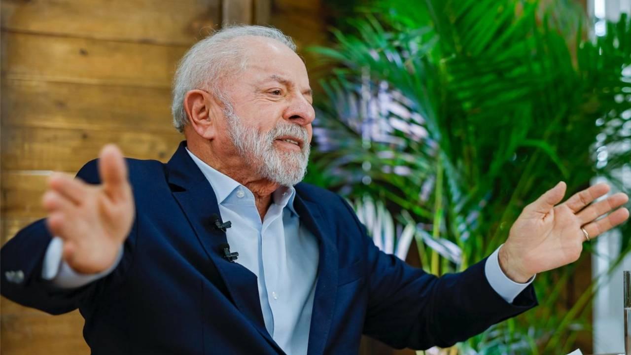 Esquerda vive Síndrome de Estocolmo com PCC e CV