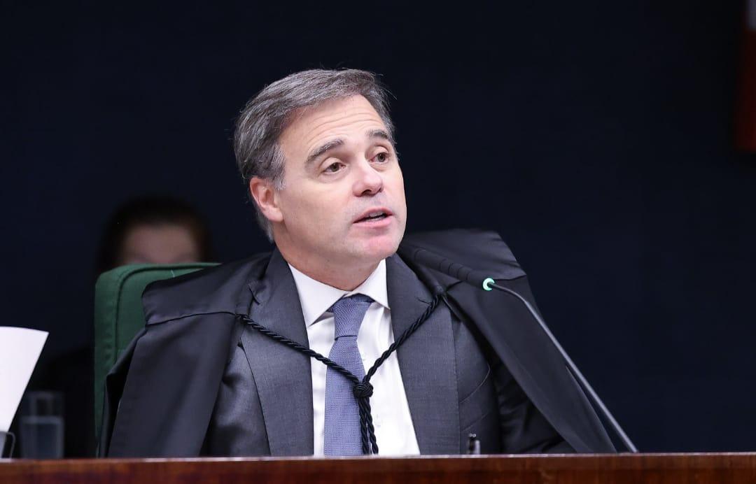 Mendonça rebate Gilmar e vê ‘contornos de máfia’ no caso Master