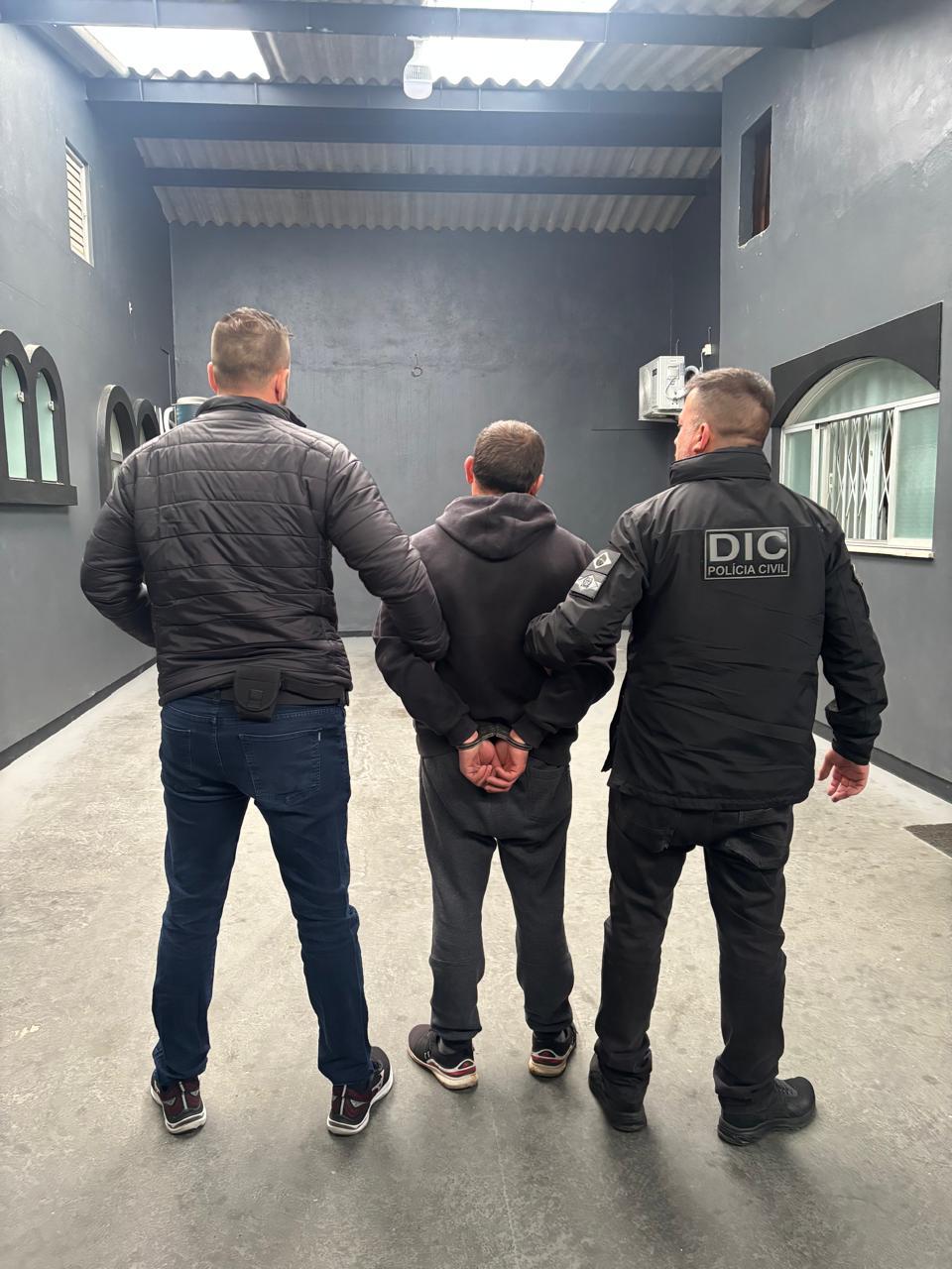 Polícia Civil prende homem condenado por tráfico de drogas e associação para o tráfico em Lages