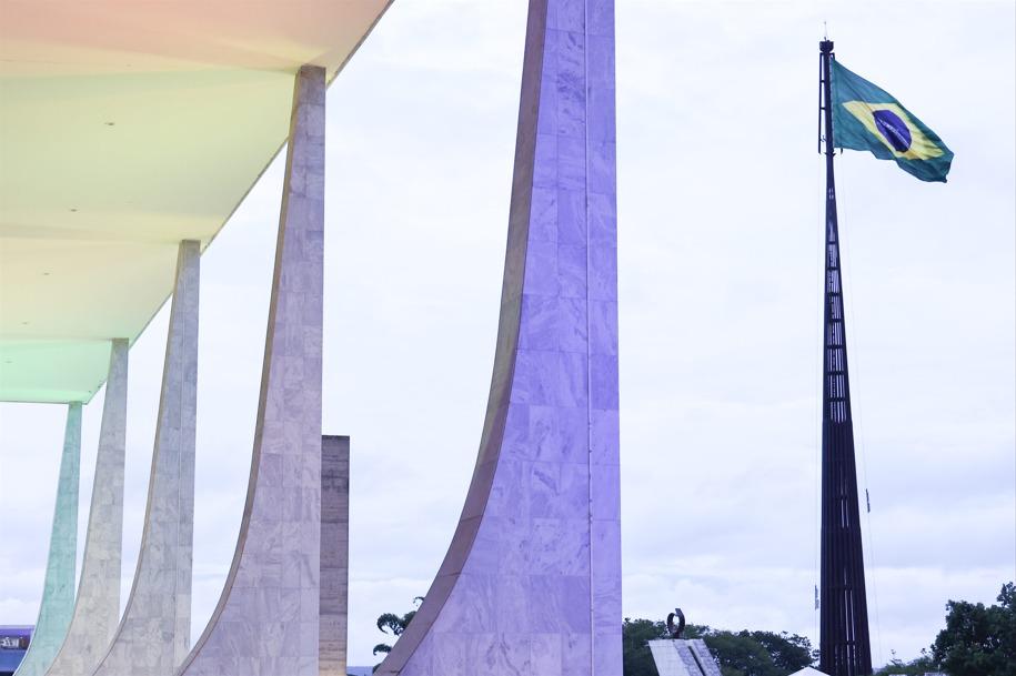 STF derruba parte da reforma da improbidade