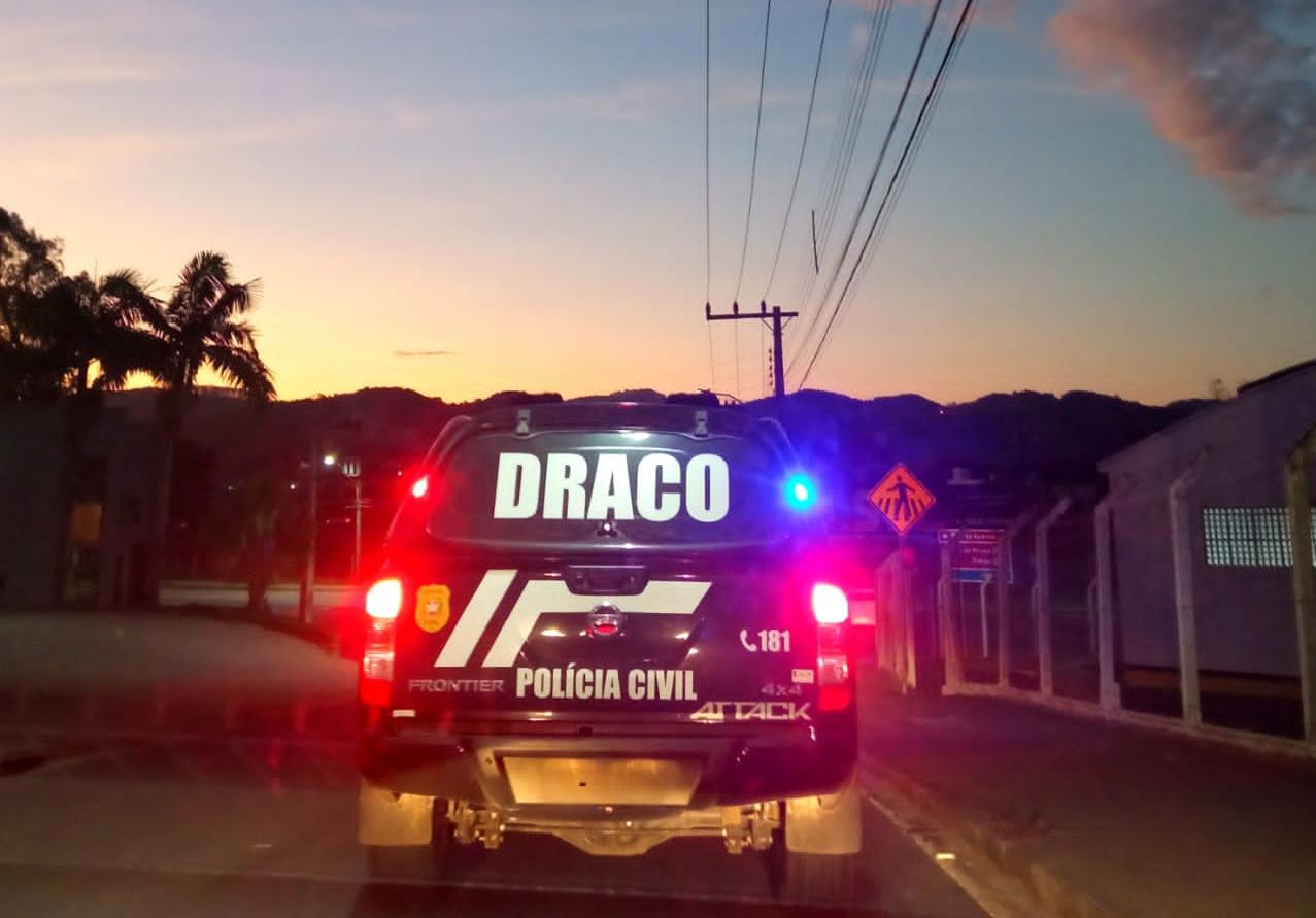 Delegacia de Capturas da DEIC prende homem na Capital por tráfico de drogas e associação para o tráfico de drogas