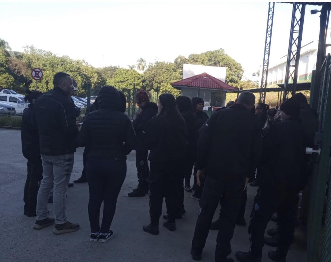 Empresa de Vigilantes terceirizada da SEJURI/SC atrasa folha de pagamento mais uma vez