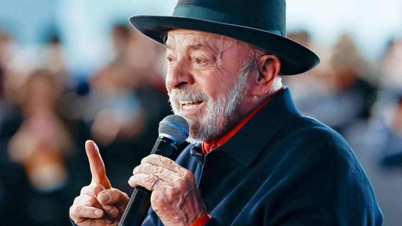 No Uruguai, Lula nos custou R$58,2 mil por hora