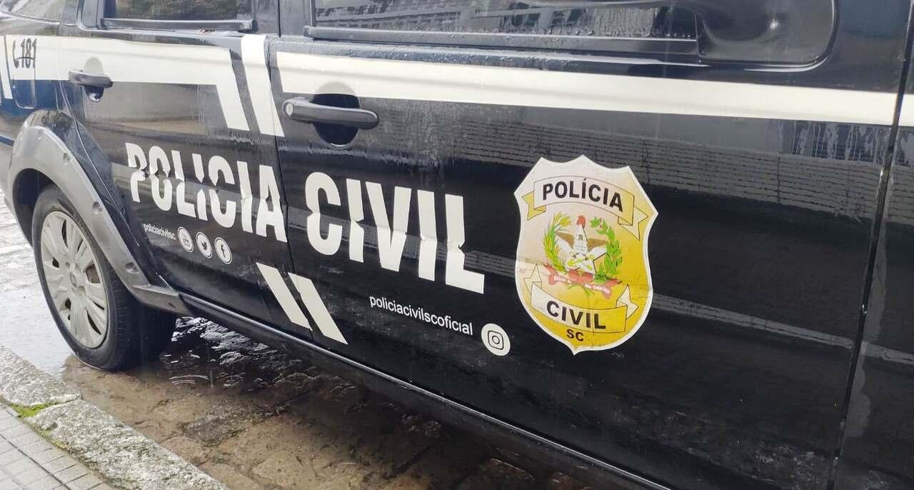 Operação da DIC de Laguna prende mulher por tráfico e associação para o tráfico