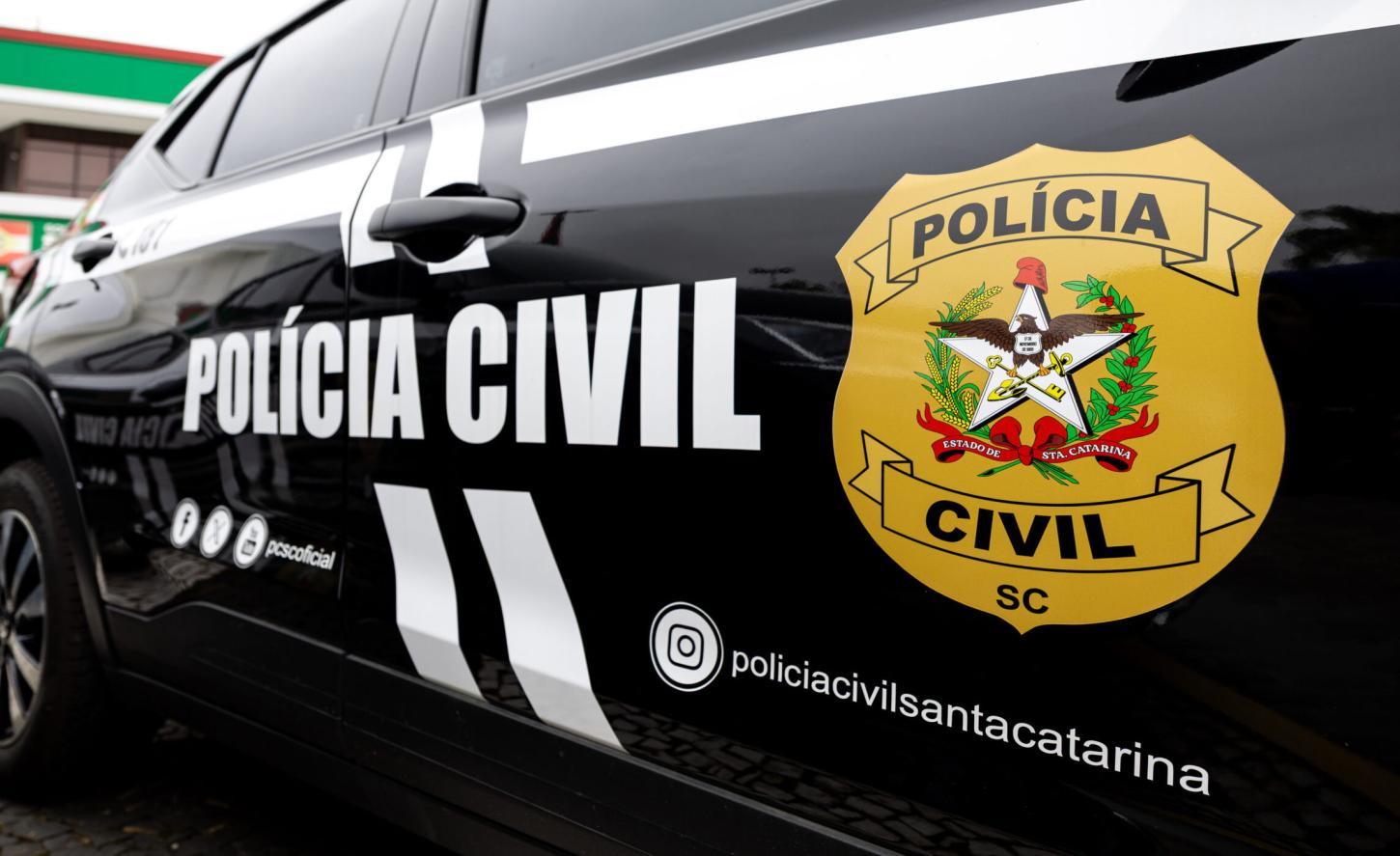 Polícia Civil localiza e prende em Florianópolis jovem foragida por tráfico em Ituporanga