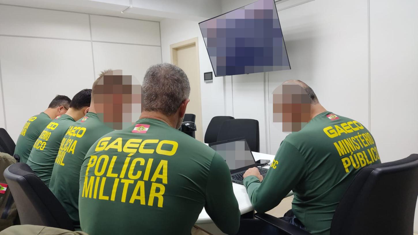 Análise do material no local da operação