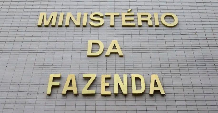 Todos os indicativos da dívida pública dispararam
