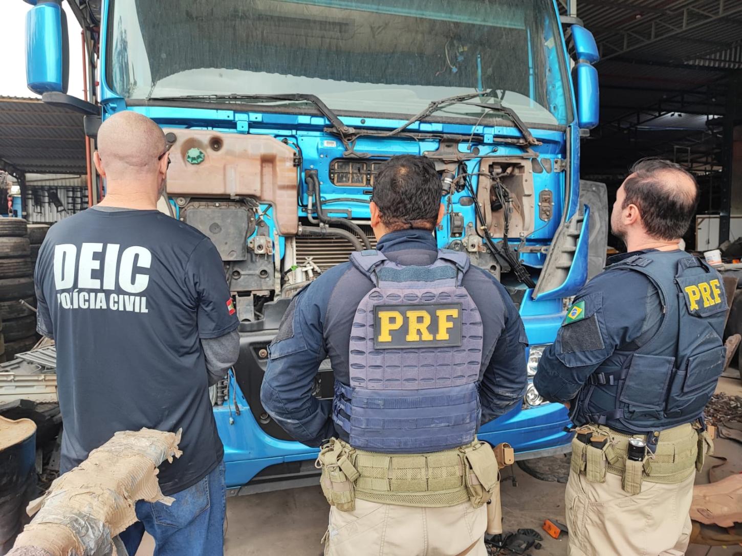 53ª edição da Operação 311 apreende cabines de caminhão adulteradas