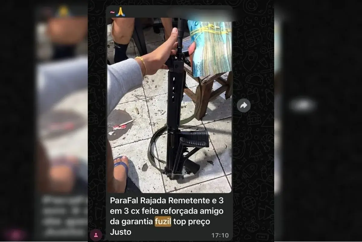 Bandidos anunciam nos grupos de Whatsapp a venda de fuzis em feira
