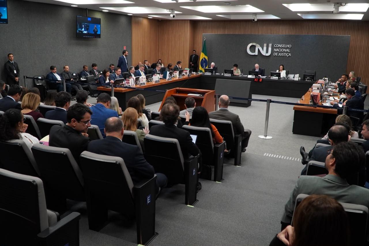 CNJ extingue aposentadoria compulsória como punição máxima