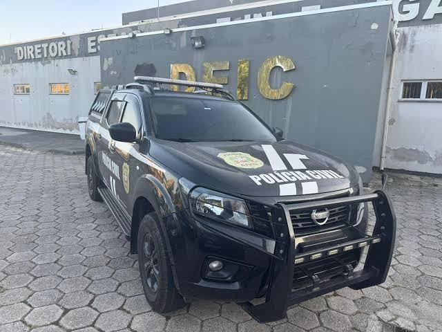 Delegacia de Capturas da DEIC prende mulher por estelionato em Guaramirim