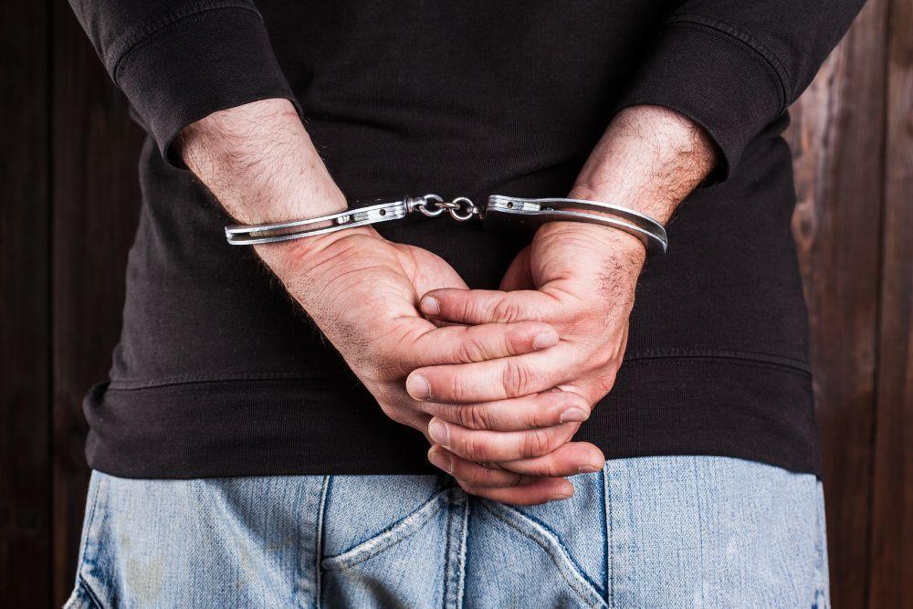 Homem denunciado pelo MPSC é condenado a mais de 41 anos de prisão por tortura de filhos e enteado