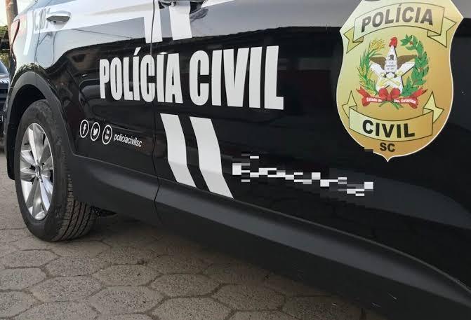 POLÍCIA CIVIL PRENDE AUTOR DE HOMICÍDIO QUALIFICADO COMETIDO NA CIDADE DE NAVEGANTES