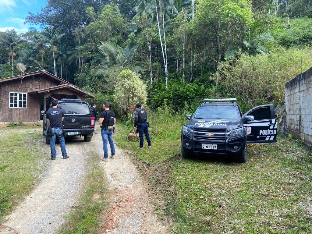 Polícia Civil realiza operação contra a organização criminosa em Brusque e Região