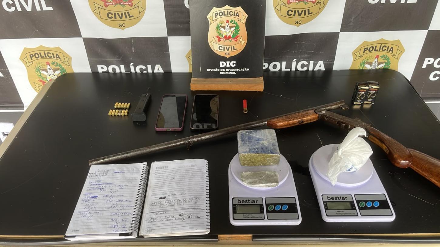 Polícia Civil realiza operação contra o tráfico de drogas em Blumenau