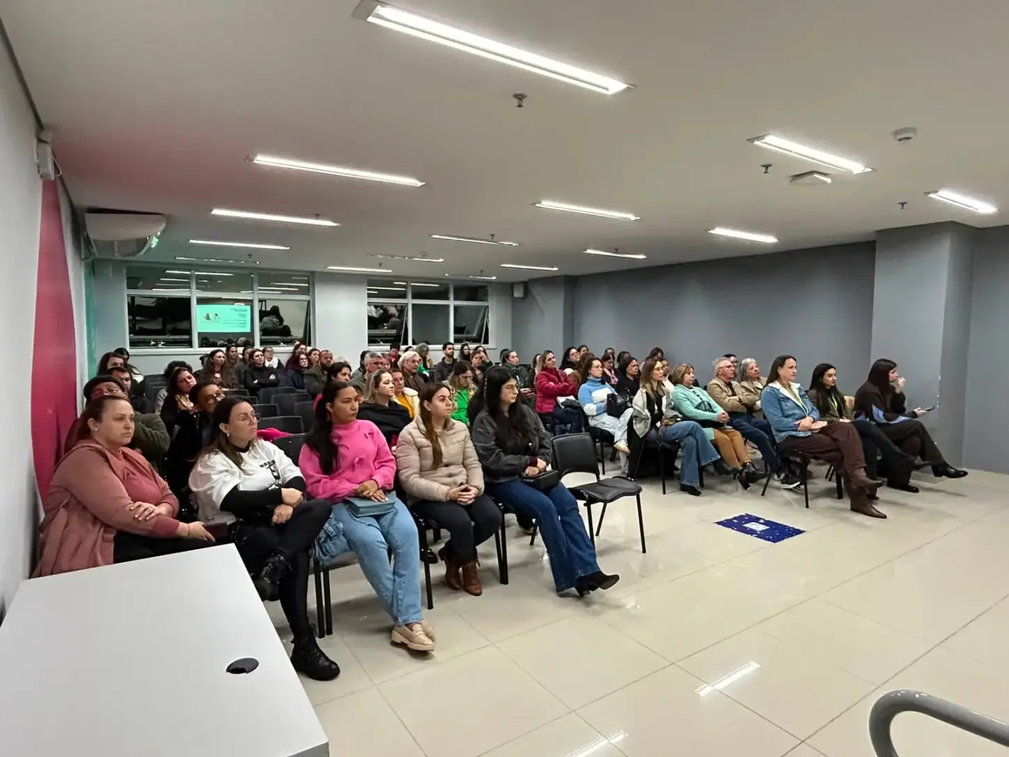 Workshop reuniu comunidade para discutir comorbidades associadas ao autismo