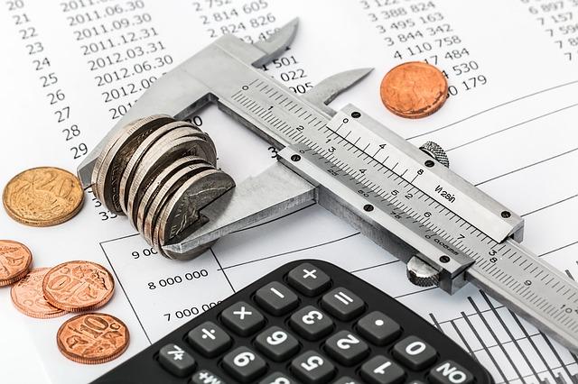 ABUSIVIDADE NA CONTRATAÇÃO DE JUROS REMUNERATÓRIOS