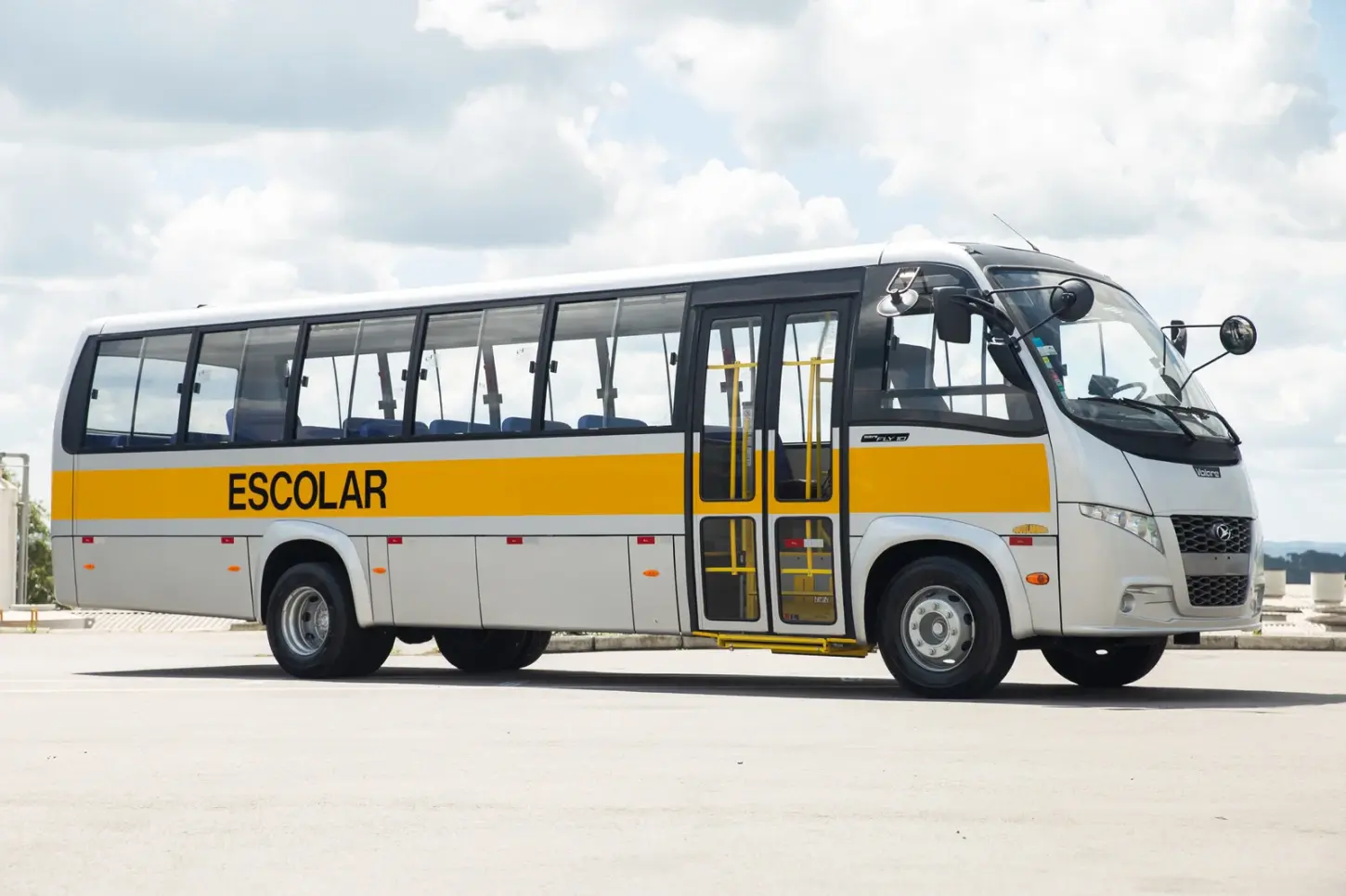 Justiça condena ex-prefeito e outros dois envolvidos por fraude em licitações do transporte escolar em Jaguaruna