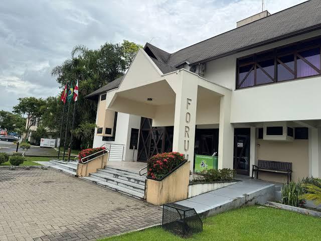 Mulher é denunciada pelo MPSC após a morte do companheiro em Indaial