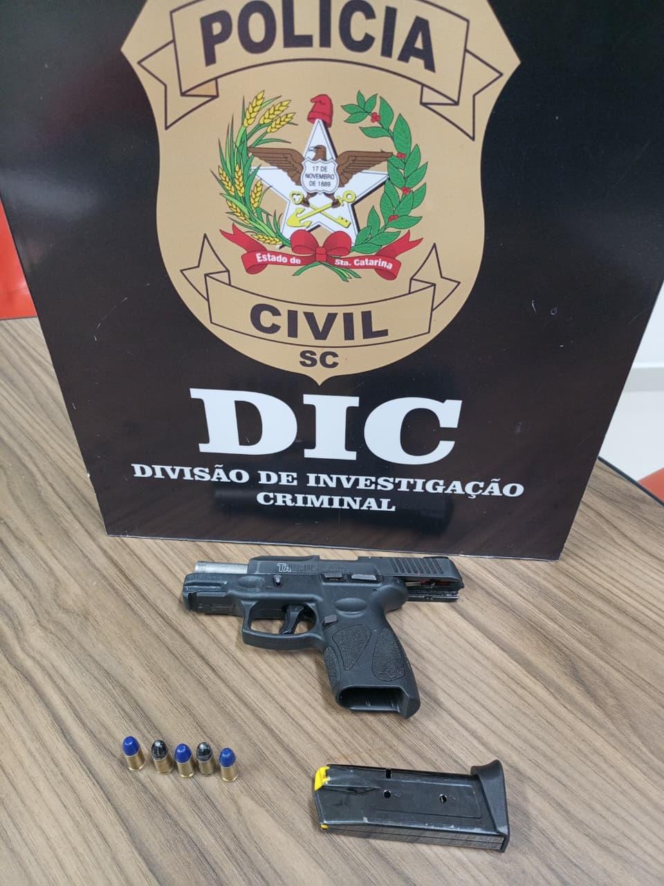 Policiais Civis de Joinville executam operação contra o tráfico de drogas e organização criminosa