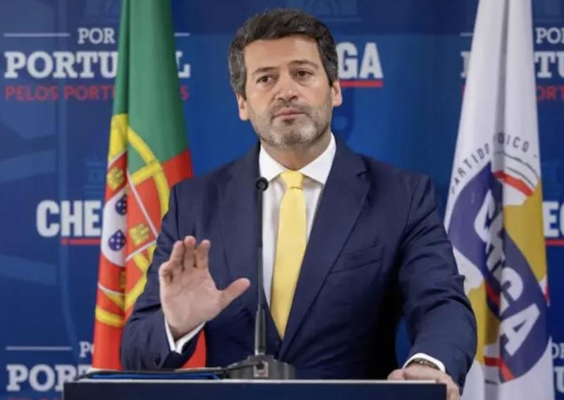 Líder do partido Chega, de Portugal, defende que eleitores do PT e de Lula retornem ao Brasil