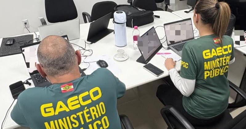 Operação “Simbiose” apura suposto esquema de direcionamento de contratos e desvio de recursos públicos em Monte Carlo