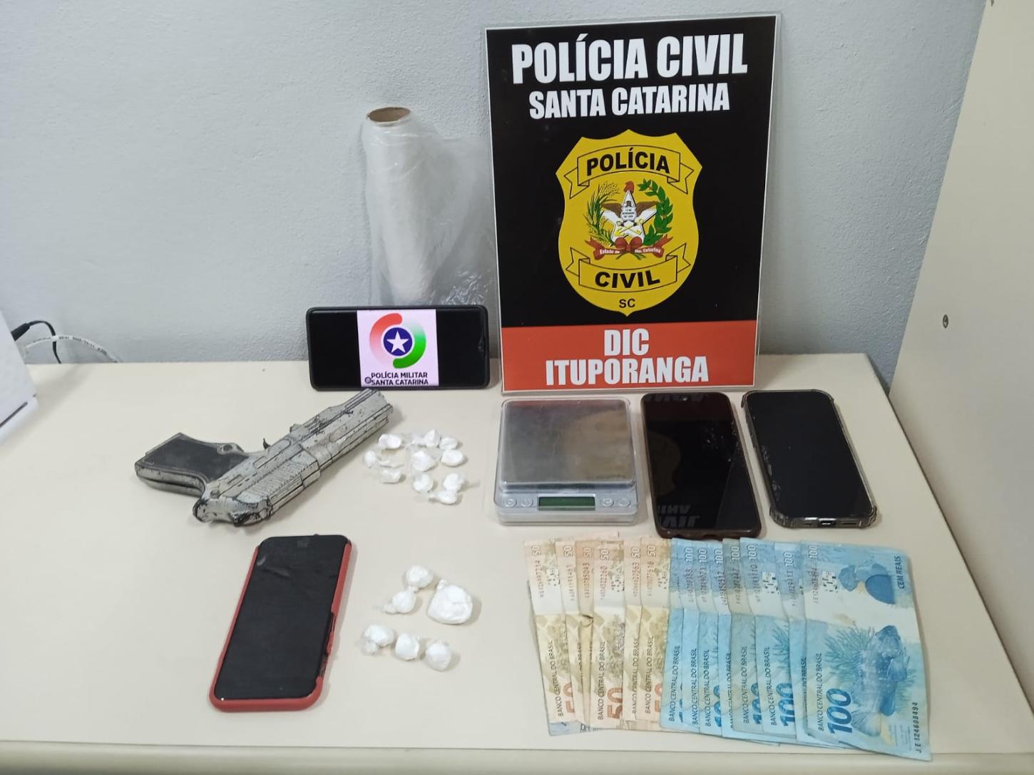 Polícia Civil e Polícia Militar realizam operação conjunta contra o tráfico de drogas