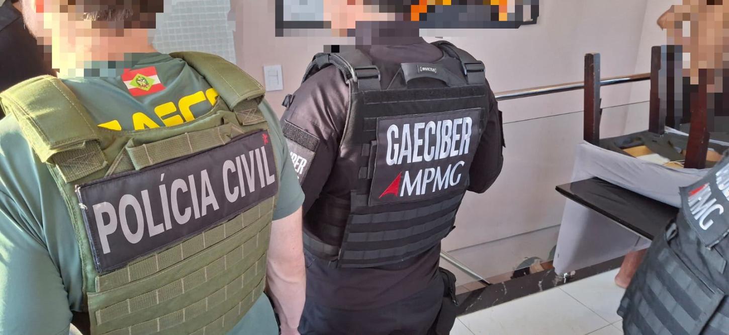 Operação "Swatting"