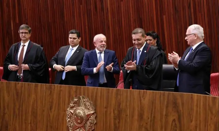 Aparelhado, TSE dá sinais de irrelevância na eleição