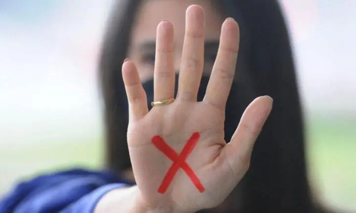 Brasil bate recorde de feminicídios: maior número da História