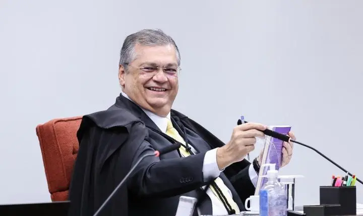 Canetada de Dino pode travar investigação sobre Lulinha e enfraquecer Mendonça