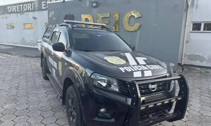 Delegacia de Capturas da DEIC prende mulher por estelionato em Guaramirim