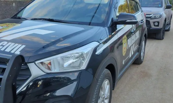 DIC de Laguna cumpre mandado de busca e apreensão com o apoio operacional do Canil do Batalhão da Polícia Militar