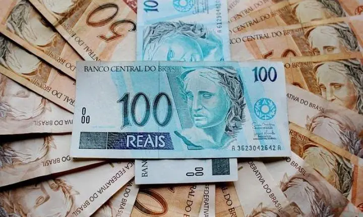 Dívida do Brasil bate novo recorde e passa dos R$9 trilhões