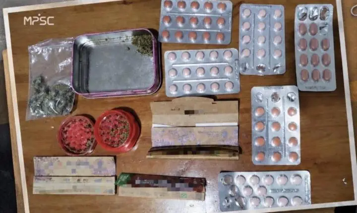 Enfermeiro é denunciado por fornecer celulares a integrantes de facções criminosas em presídio de SC