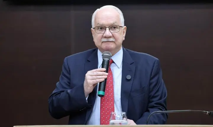 Fachin pede explicações a Moraes e Gonet sobre Vorcaro, e a Mendonça pelos métodos